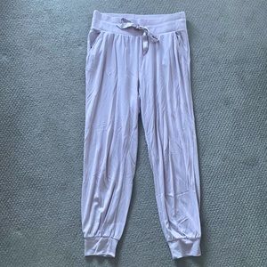 Victoria’s Secret Ribbed Jogger (L)